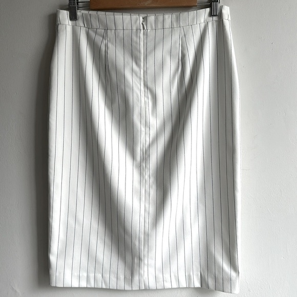 Ann Taylor white pinstripe front slit pencil skirt women’s 8 - Picture 3 of 10